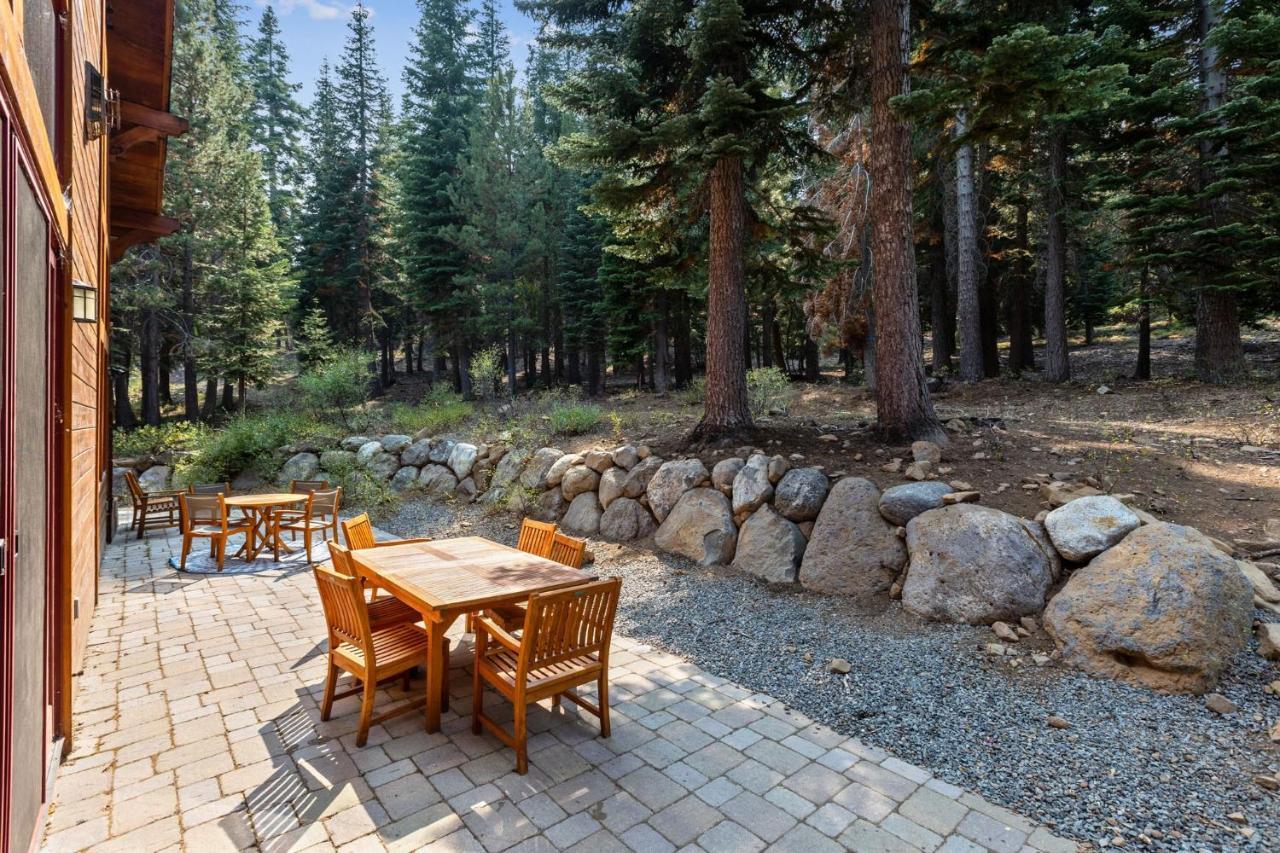 Bear Meadows Lodge - Hot Tub - Tahoe Donner Home ทรักกี ภายนอก รูปภาพ