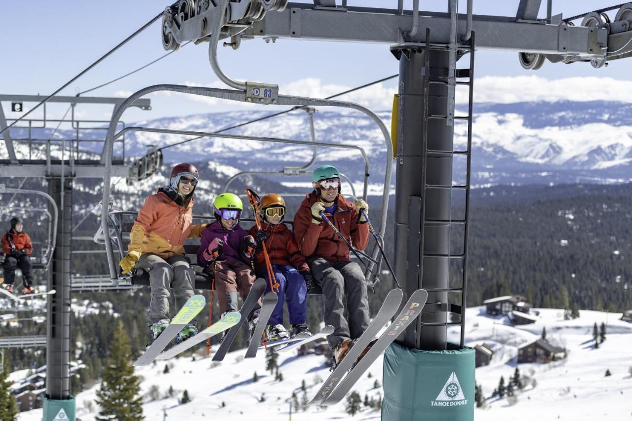 Bear Meadows Lodge - Hot Tub - Tahoe Donner Home ทรักกี ภายนอก รูปภาพ